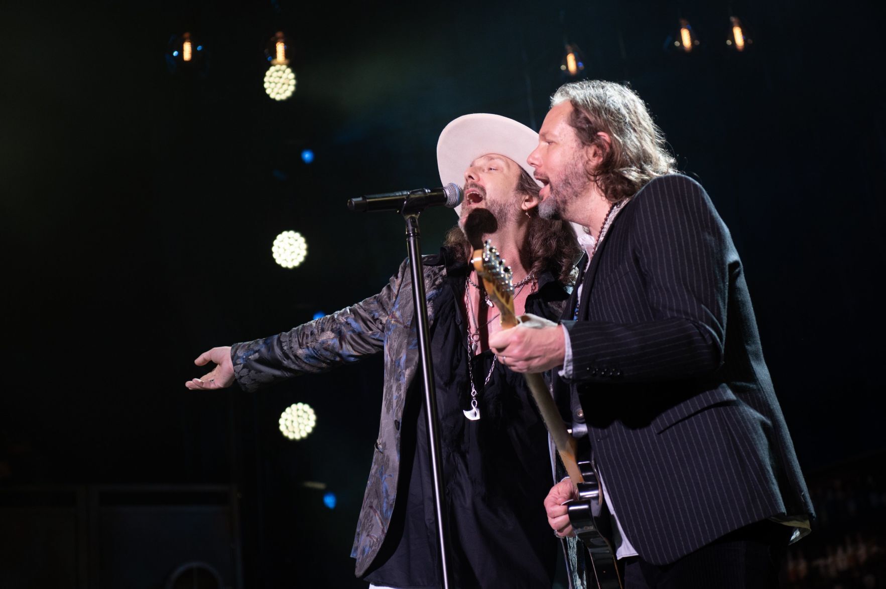 The Black Crowes at Hollywood Casino Amphitheatre